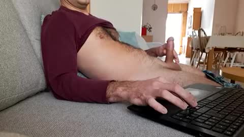 Snapshot of benoitgmx12 chatting on October 26, 2:07 pm benoitgmx12 online show from October 26, 2:07 pm