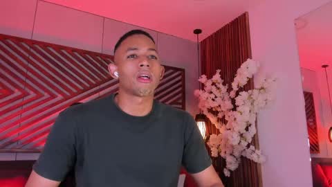 bento_fox online show from April 22, 3:46 am