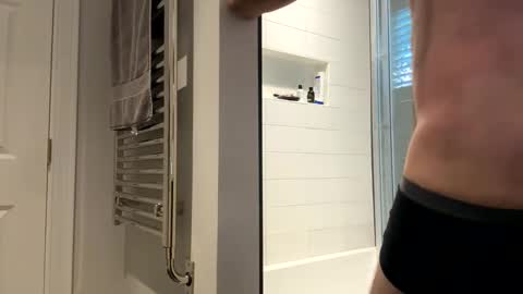 benz10001 online show from September 14, 1:01 pm