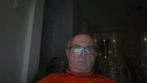 bernard1102 online show from January 14, 2:52 am