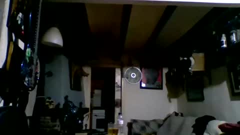 bernichaos77 online show from March 22, 11:42 pm