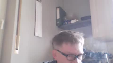 bernie6004 online show from June 17, 8:52 am