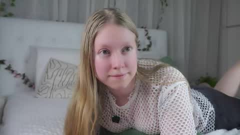 Mira online show from April 3, 12:23 pm