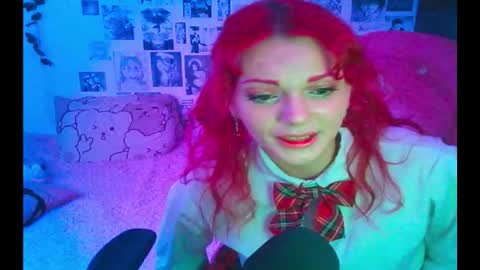 BerrieKitten online show from November 1, 11:04 pm