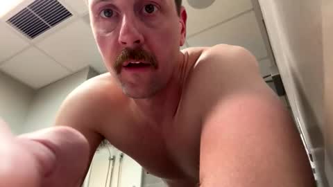 bestfriend123456 online show from May 22, 12:06 am