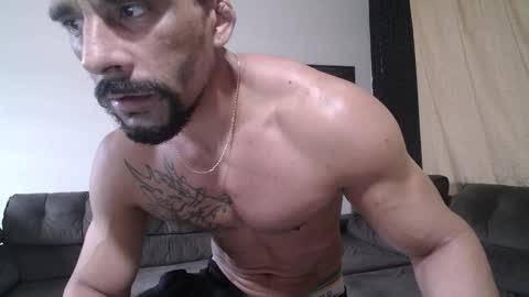 bestmuscle online show from February 22, 7:49 pm