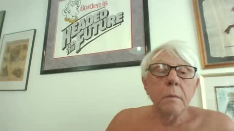 bestshot1951 online show from April 13, 2:21 pm