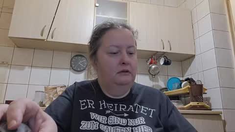 bethnorth online show from April 15, 1:09 am