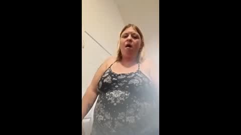 betsygore78 online show from March 5, 7:34 pm