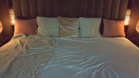 betttydark online show from November 27, 8:38 pm