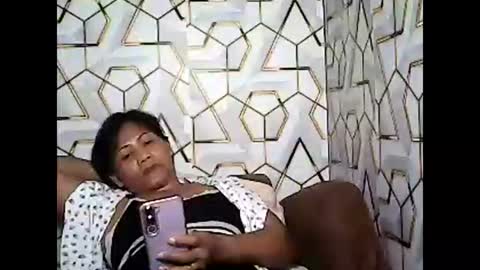 betty_83 online show from March 15, 1:25 pm