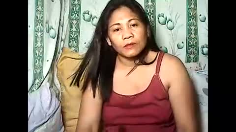 Snapshot of betty_83 chatting on February 22, 5:02 pm betty_83 online show from February 22, 5:02 pm