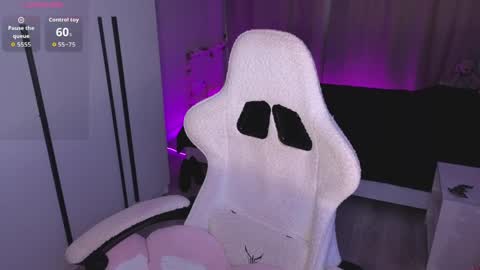 Betty online show from April 24, 4:09 pm