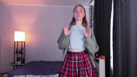 Dory make me happier online show from April 22, 4:08 am