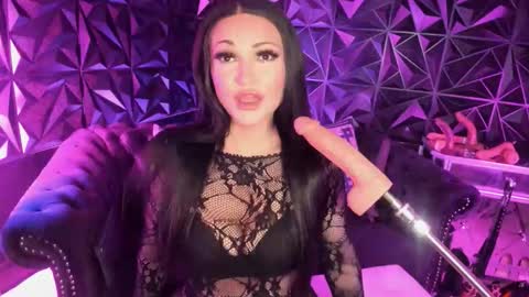 NatashaxoBangs online show from December 4, 8:47 am