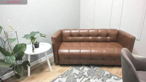 Mila Sweet online show from November 27, 5:37 am