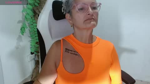 bibiana online show from April 19, 12:39 pm