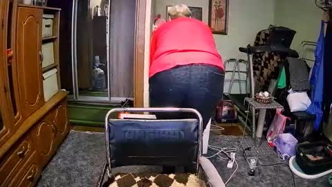 Snapshot of beverlyqcynia chatting on October 22, 1:35 pm BeverlyQCynia online show from October 22, 1:35 pm