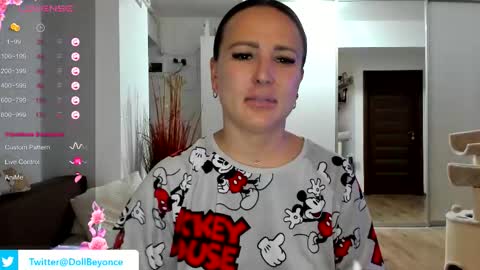   BeyonceDoll       Twitter DollBeyonce    online show from November 2, 6:19 pm