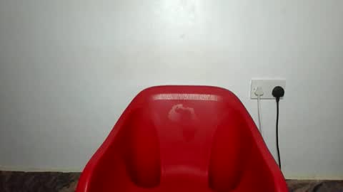 bhadgurl8 online show from March 4, 7:00 pm