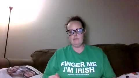 bibambii online show from March 31, 9:10 am