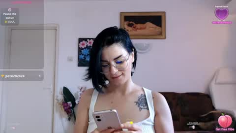 innasugarwild online show from June 20, 2:12 pm