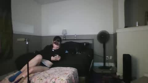 thatcoupledawg online show from April 26, 10:07 pm