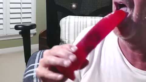 big_daddy7225 online show from September 25, 10:00 am