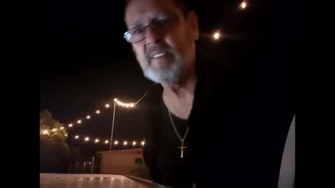 Snapshot of bigal9816192 chatting on December 16, 4:45 am bigal9816192 online show from December 16, 4:45 am