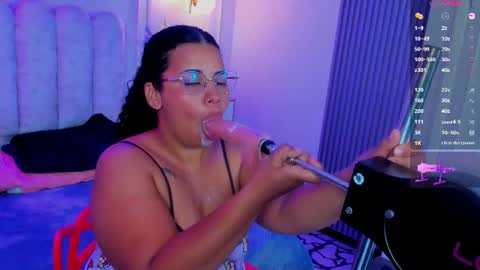 ZOE online show from July 26, 4:43 am