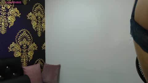 bigboobssammy online show from April 21, 11:50 am