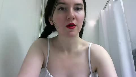 Isabella online show from September 26, 9:01 pm