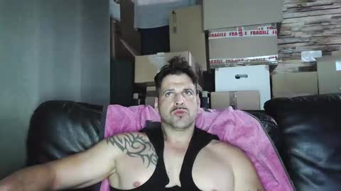 Bigboyband online show from April 18, 6:32 pm