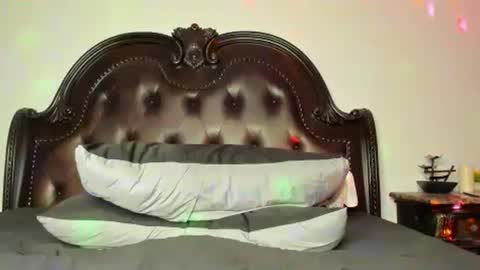 bigbuttsarena online show from February 28, 10:30 am