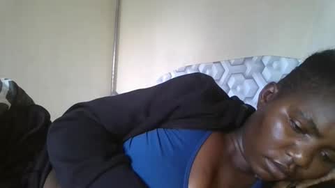 bigclit030 online show from April 18, 9:11 am