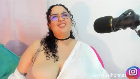 Snapshot of bigcloe chatting on September 12, 6:04 am Cloe   online show from September 12, 6:04 am