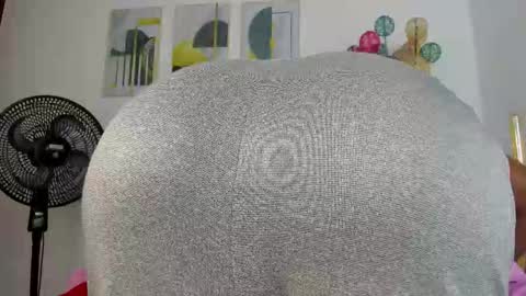 sexy muscle online show from November 13, 3:31 am