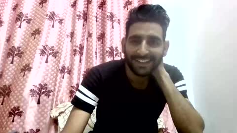 akash online show from November 25, 4:39 pm