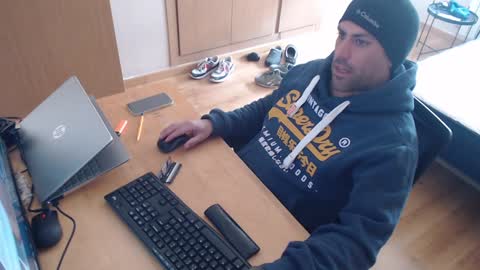 bigcok35spain online show from February 7, 11:01 am