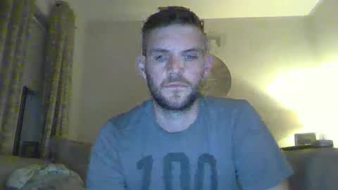 bigdickbrit1992 online show from March 8, 12:11 am