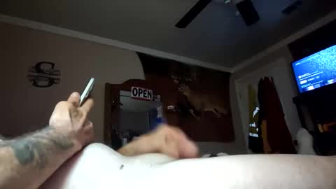 bigdickguy69690 online show from April 12, 7:01 am