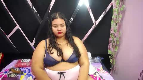 biggstits69 online show from February 1, 8:18 am