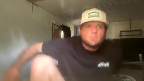 biggun658781 online show from April 23, 5:58 pm