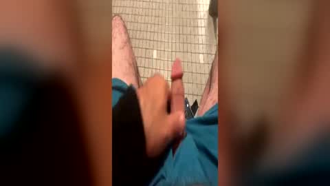 bighairycock420 online show from June 12, 1:10 pm