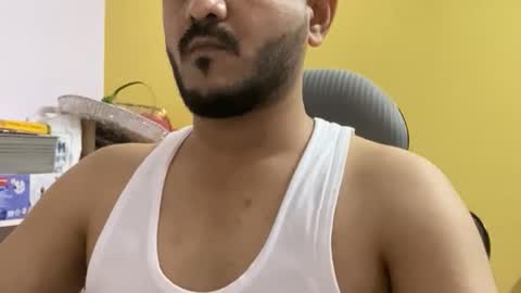 bighandsomesatisfy online show from January 13, 1:35 am