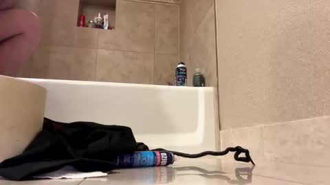 bigmanaround9 online show from October 19, 7:35 am