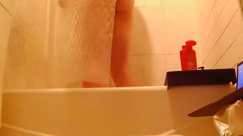 bigmanaround9 online show from April 16, 6:13 am