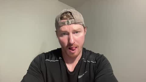 Snapshot of bigmcr1 chatting on February 8, 1:54 am Nick Barker online show from February 8, 1:54 am