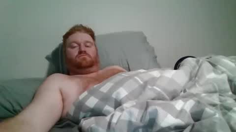 bigred92899 online show from December 15, 4:41 am