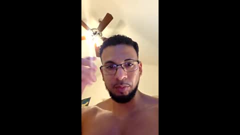 bigswoletroll online show from April 30, 3:22 am